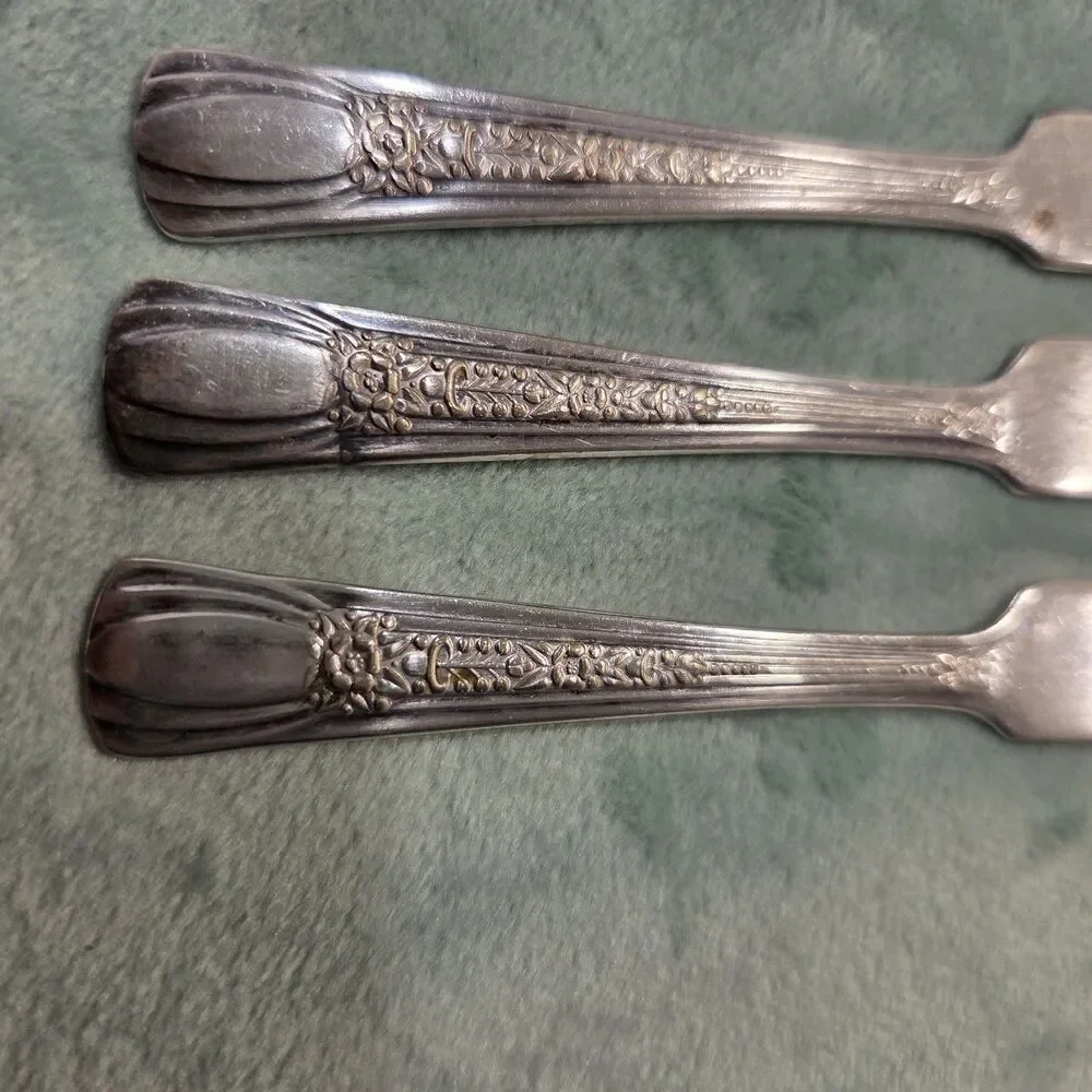 International Silver diplomat silver